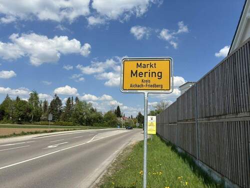 Zufahrt zum Ort - 3 Zimmer Etagenwohnung in Mering