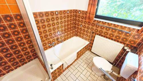 14_Badezimmer Erdgeschoss.jpg - 