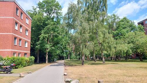 Hausansicht - 2 Zimmer Etagenwohnung zum Kaufen in Lüneburg