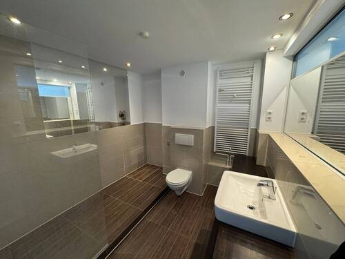 Badezimmer-1 - 