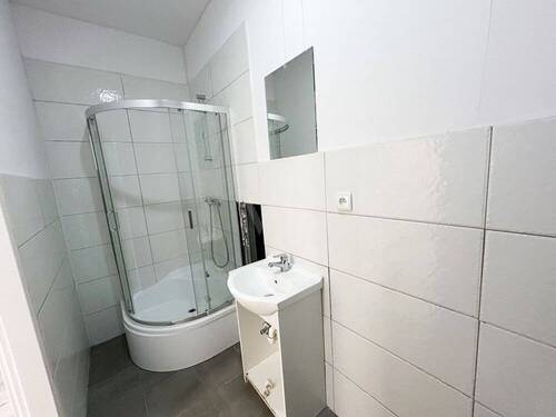 Badezimmer rechts - 