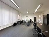 Büro im Eingangsbereich - 