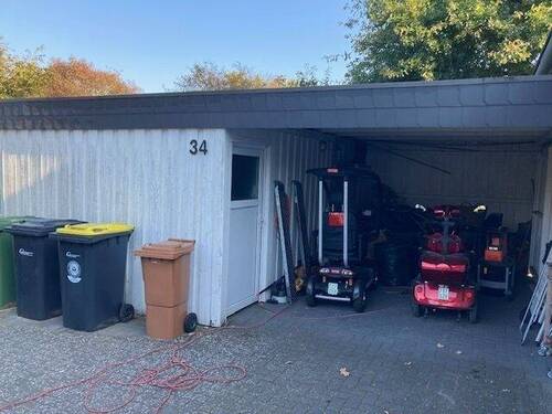 Carport mit Abstellraum - 