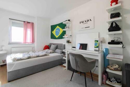 Schlafzimmer 2 - Einfamilienhaus in Riedstadt zum Kaufen