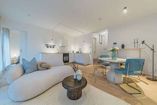 Wohnen - Etagenwohnung mit 63,00 m&sup2; in Frankfurt am Main zur Miete