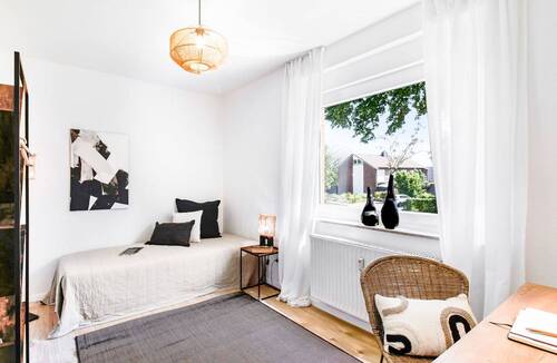 Kinder-Arbeitszimmer.jpg - 