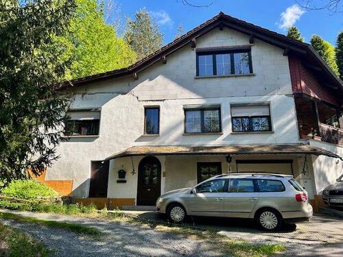 Außenansicht - Einfamilienhaus im Grünen - 65.000,00 EUR Kaufpreis, ca.  130,00 m² Wohnfläche