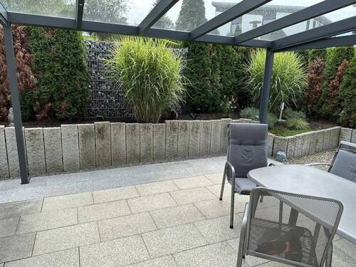 überdachte Terrasse EG - 