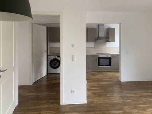 Blick in die Küche - 2 Zimmer Etagenwohnung zur Miete in Hamburg