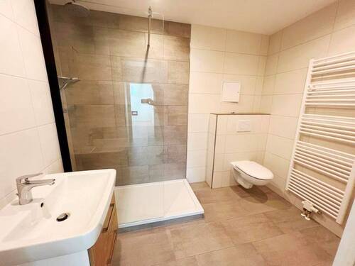 Badezimmer neu renoviert - 