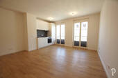 Wohnbereich - 1 Zimmer Etagenwohnung in Düsseldorf