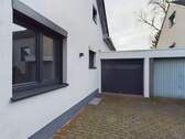 Garage Außenansicht - 