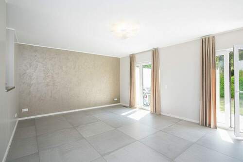 Wohnbereich - 5 Zimmer Doppelhaushälfte zum Kaufen in Dreieich