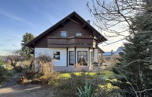 Außenansicht - 6 Zimmer Einfamilienhaus zum Kaufen in Augustusburg