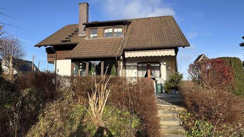 Gartenansicht - Einfamilienhaus mit 183,30 m&sup2; in Augustusburg zum Kaufen