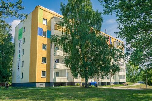 Hausansicht - Ebenerdig erreichbare 1-Raum-Wohnung in ruhiger Wohnlage