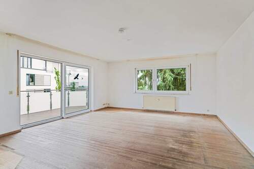 Wohnzimmer - 3 Zimmer Etagenwohnung zum Kaufen in Hofheim am Taunus