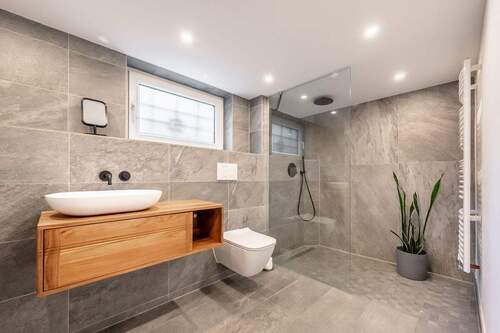 Dusch-Bad Gartengeschoss - 