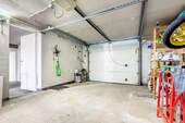 Garage - 