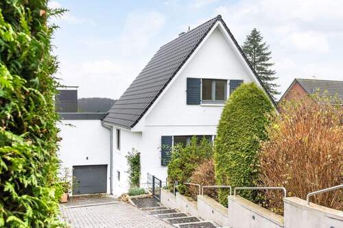 Straßenansicht - 4 Zimmer Einfamilienhaus in Escheburg