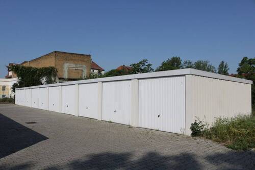 Leipzig, Beckerstr. - Garage, Stellplatz zur Miete in Leipzig / Neulindenau