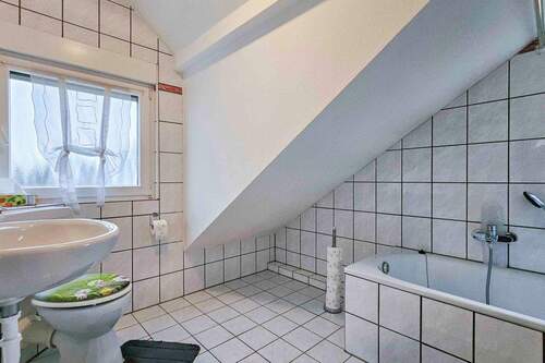 Badezimmer DG - 