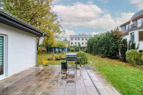 Terrasse und Garten - 