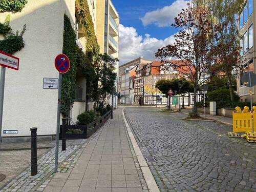 Straßenansicht - 2 Zimmer Etagenwohnung in Braunschweig