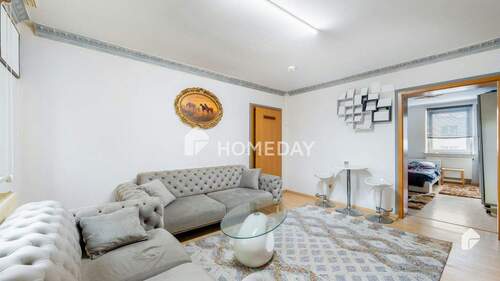 Wohnzimmer 2 - 2 Zimmer Etagenwohnung zum Kaufen in Augsburg