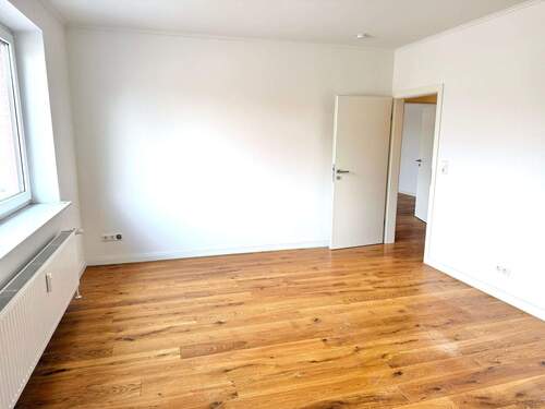 Zimmer 3 - 