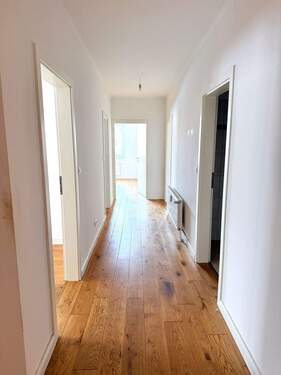 Eingangsflur - Etagenwohnung mit 115,00 m&sup2; in Bad Bramstedt zur Miete