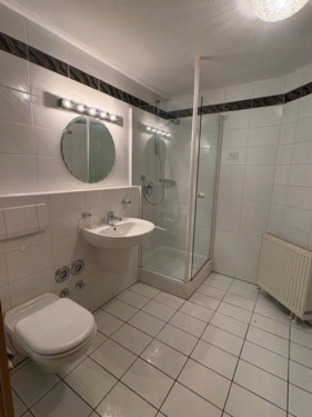 Badezimmer Einliegerwohnung - 