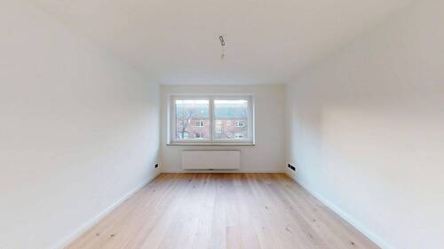 Zimmer 1 - 3 Zimmer Etagenwohnung in Hamburg