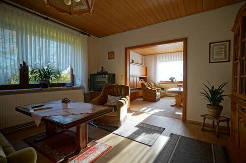 Essbereich - 6 Zimmer Mehrfamilienhaus, Wohnhaus zum Kaufen in Geestland