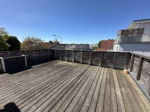 Dachterrasse (Wohnung OG) - 