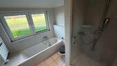 Vollbad im Obergeschoss - 