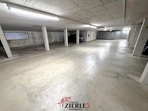 12 Tiefgarage - 