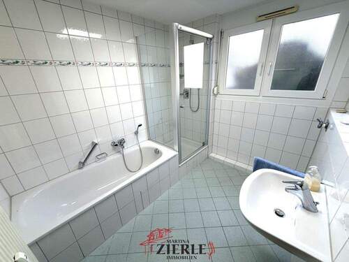 8 Badezimmer - 