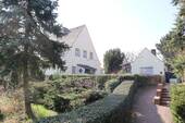 Zugang zum Wohnhaus - 5 Zimmer Doppelhaushälfte in Annaburg