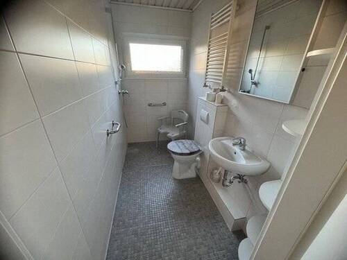Duschbad/WC - 