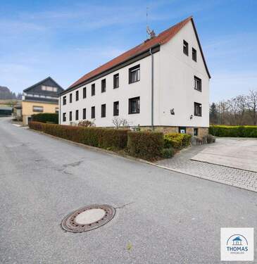 Seitenansicht Haus - 1 Zimmer Etagenwohnung in Neustadt in Sachsen