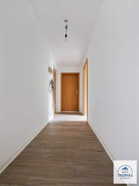 Flur - Etagenwohnung mit 33,50 m² in Neustadt in Sachsen zur Miete