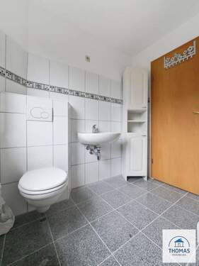 Badezimmer Ansicht 1 - 