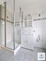 Badezimmer Ansicht 2 - 