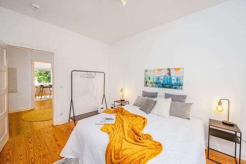 Schlafzimmer - Wohnen, wo Hamburg pulsiert - bezugsfreie Wohnung im begehrten Winterhude