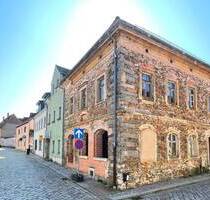 Denkmal im Stadtzentrum von Radeburg - MFH mit Sanierungsprojekt