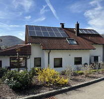 Einfamilienhaus mit Einliegerwohnung, Talblick & Sonnenterrasse in ruhiger Lage, provisionsfrei - Bad Überkingen