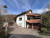 Hausansicht von Westen - Einfamilienhaus mit 193,00 m&sup2; in Bad Überkingen zum Kaufen