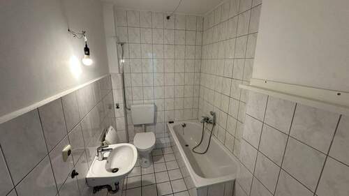 Wannenbad WHG 6 - 2.OG - 