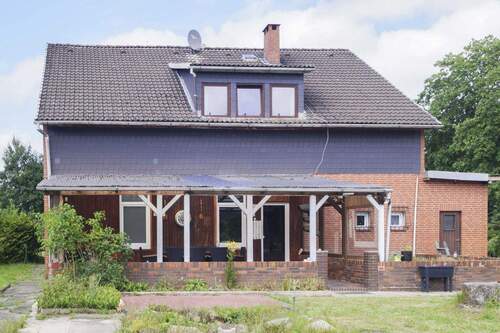 Gartenansicht - 8 Zimmer Einfamilienhaus zum Kaufen in Geestland